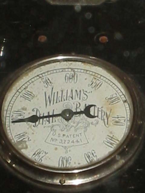 WILLAMS DIAL BATTERY GAGE